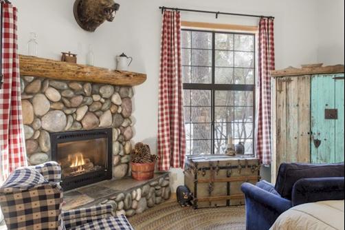 Black Bear Inn - South Lake Tahoe - Living room
