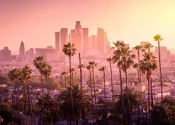 Cheap International Flights From Brisbane to Los Angeles, California, USA