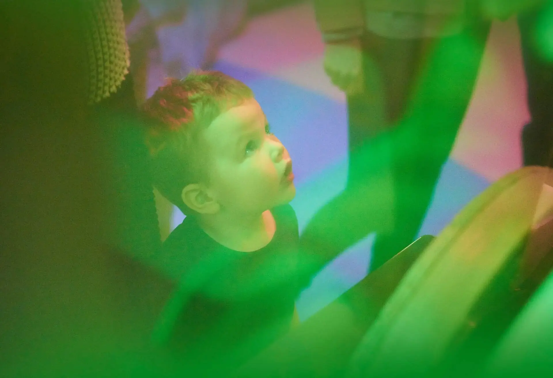THEME_PEOPLE_BOY_KID_COLORFUL_MUSEUM_GettyImages