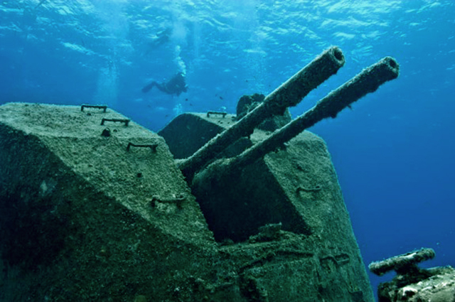 Explore These Incredible WW2 Shipwreck Scuba Diving Sites USAT Meigs and SS Mauna Loa, Australia