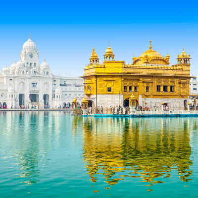 DEST_INDIA_PUNJAB_AMRITSAR_SRI HARMANDIR SAHIB_GettyImages-538991106_Universal_Within usage period_32038