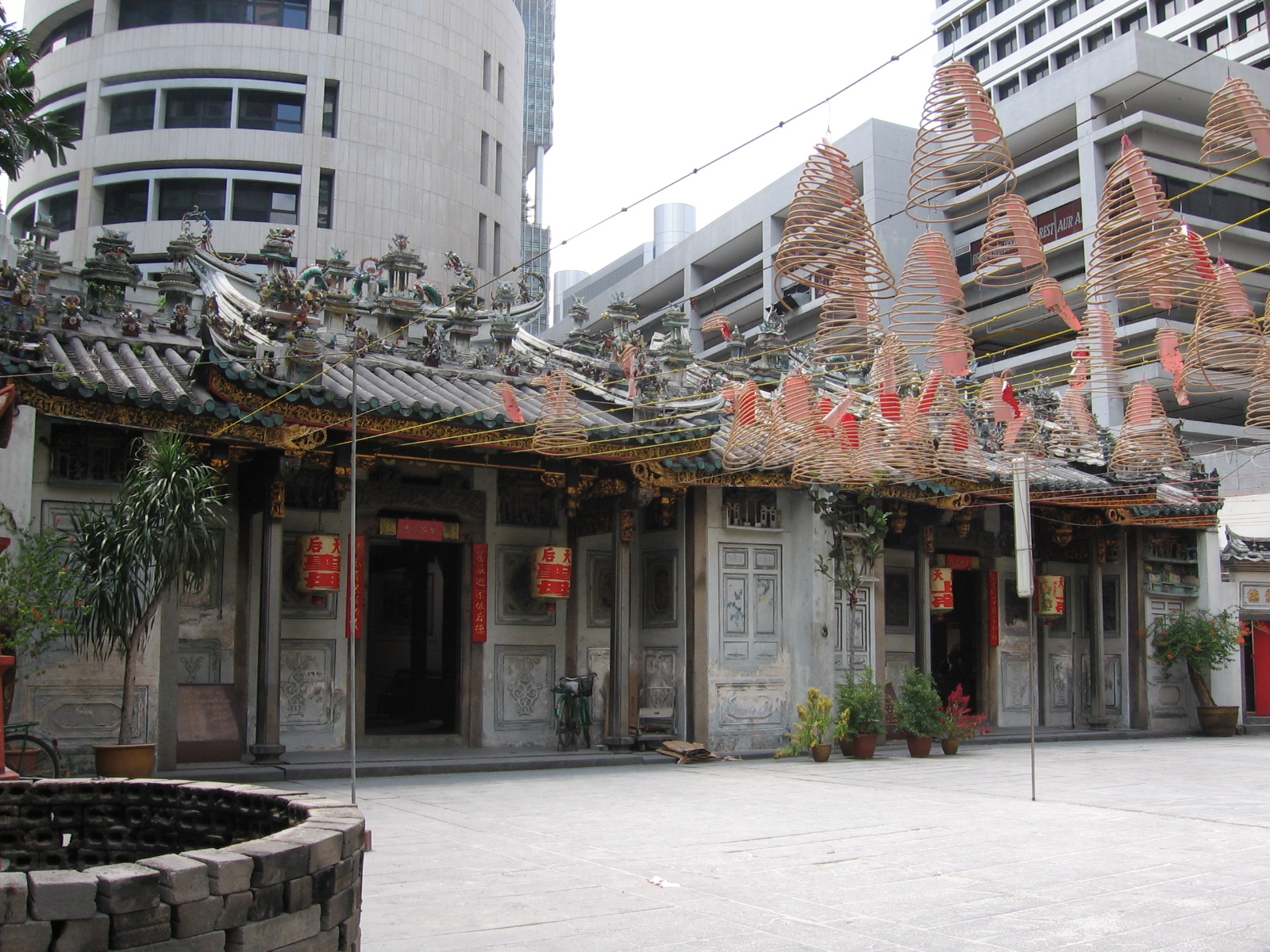 Yueh Hai Ching Temple, Singapore