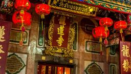 Find cheap flights to Bangkok