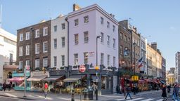 Find cheap flights from Newark Liberty Airport to London Heathrow Airport