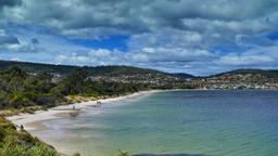 Find cheap flights to Hobart