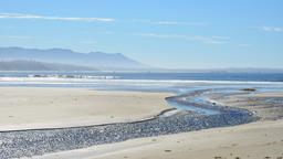 Find cheap flights to British Columbia
