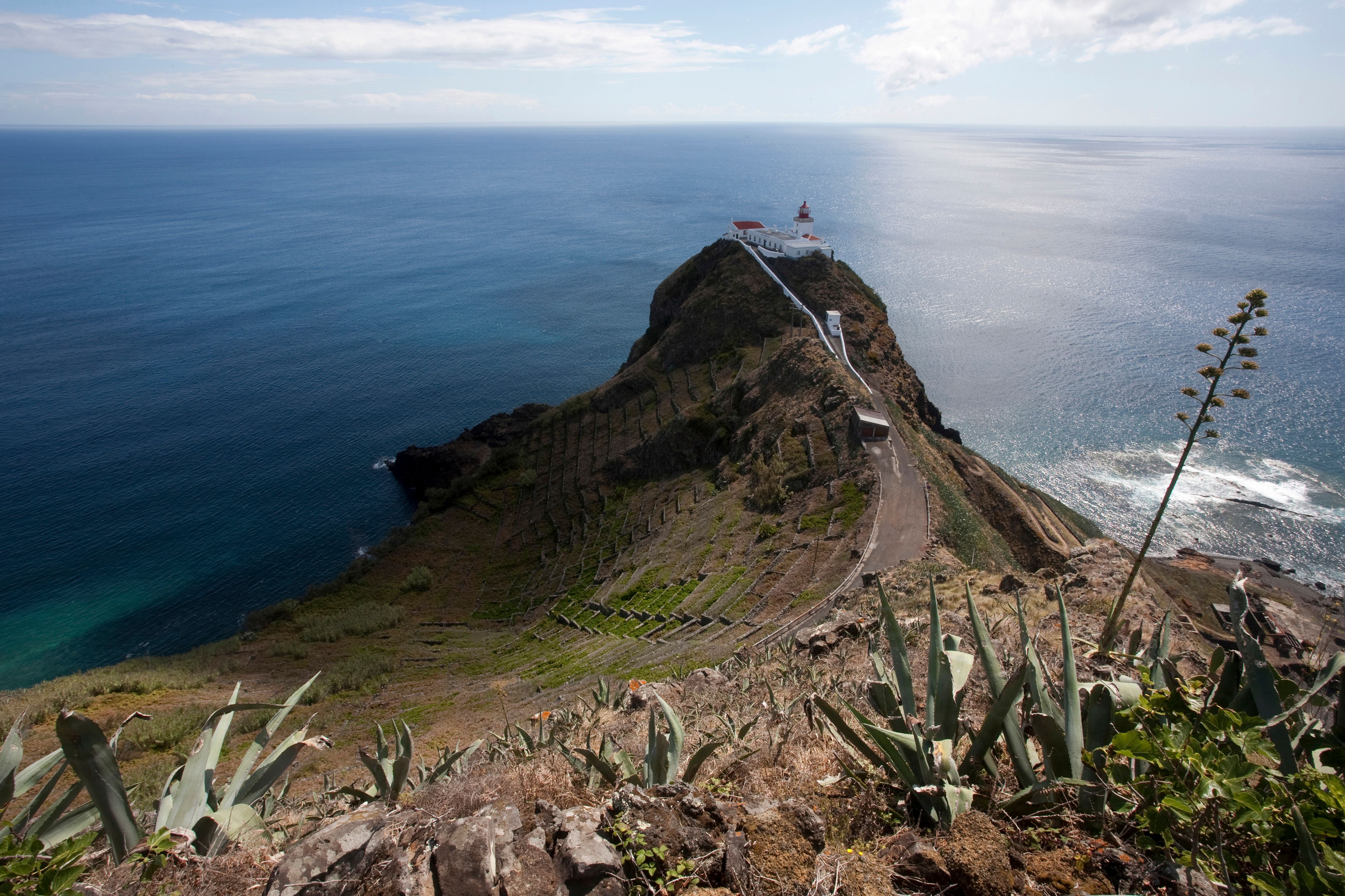 Maia (Porto) car hire