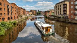 Find cheap flights to Leeds