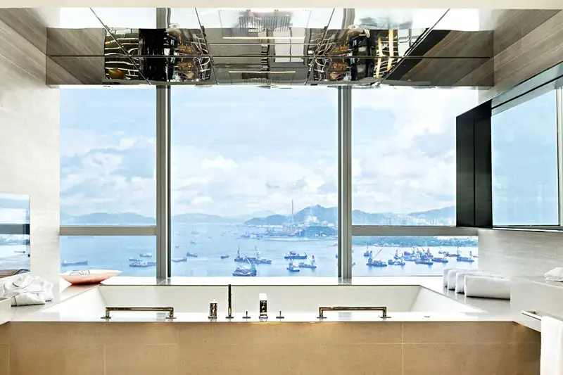 W-Hong-Kong-extreme-Wow-Suite