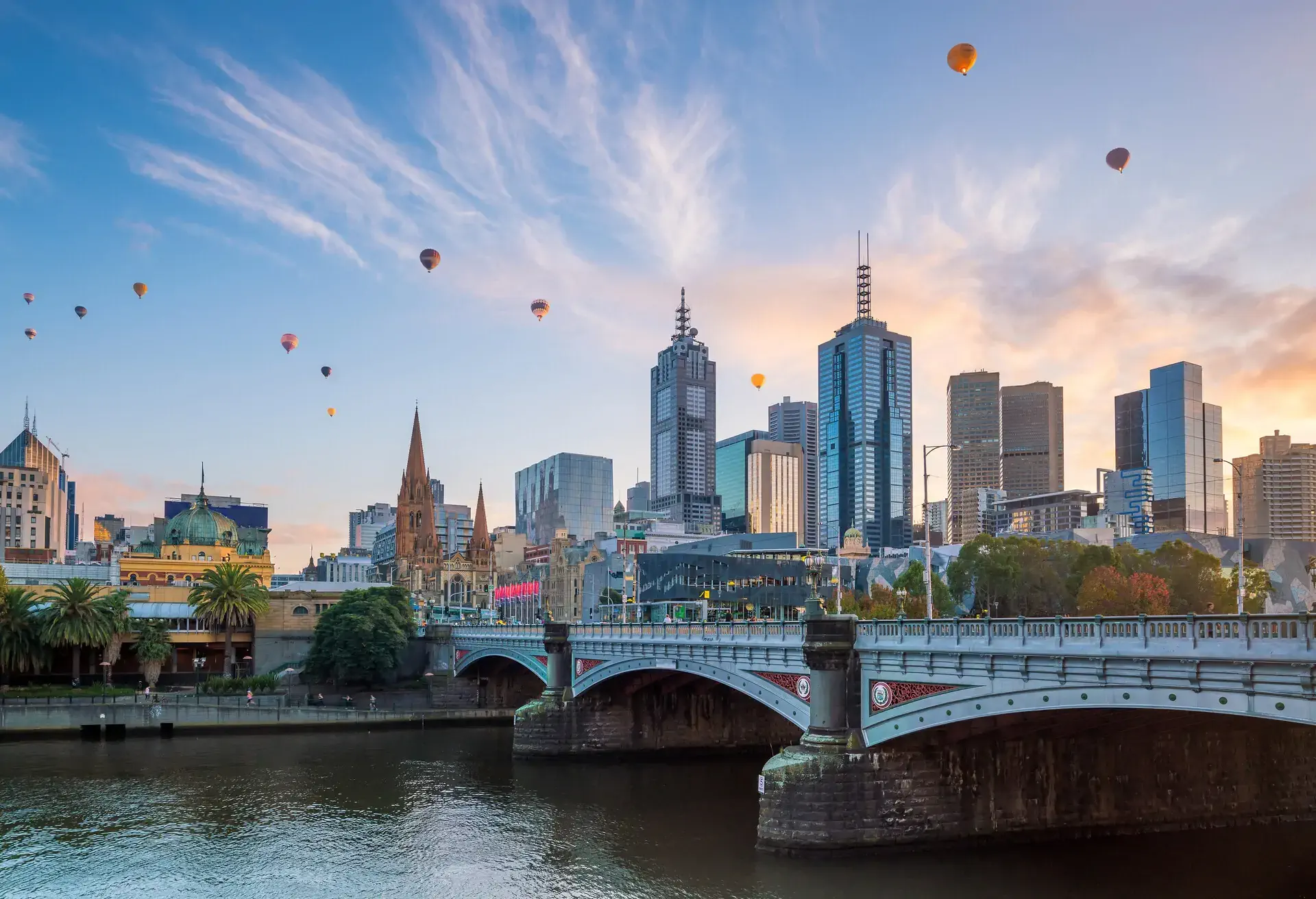 Melbourne city skyline at twilight in Australia; Shutterstock ID 652935751; SF SSA Case with Manager Approval: SF6759285; Job: ; Client/Licensee: ; Other: