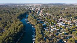 Echuca hotel directory