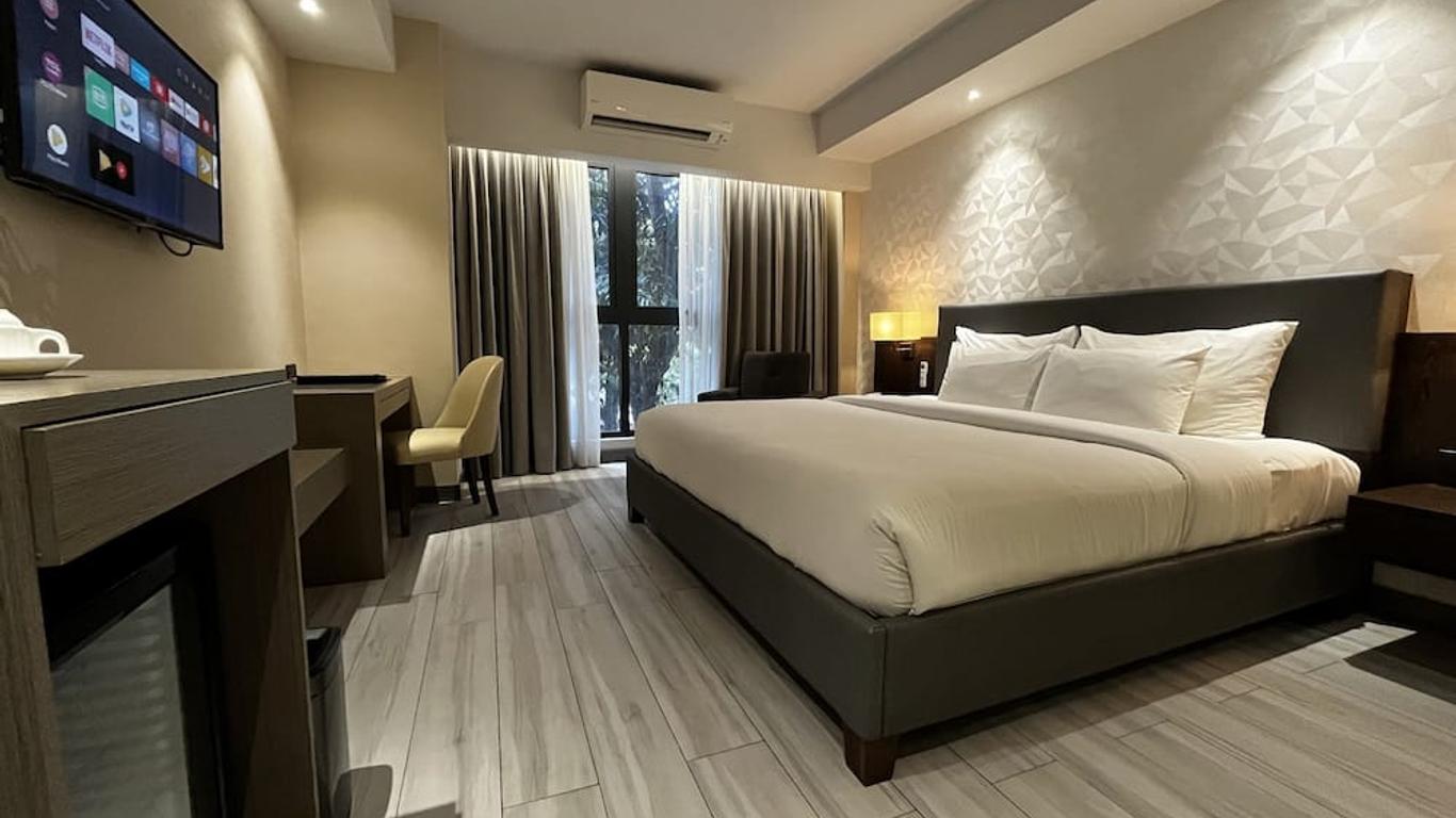 Capitol Hill Hotel and Suites