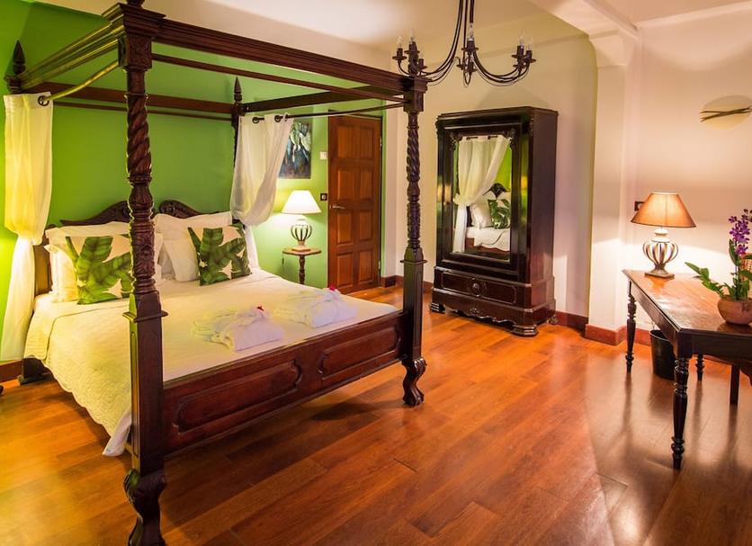 Bedroom Photo