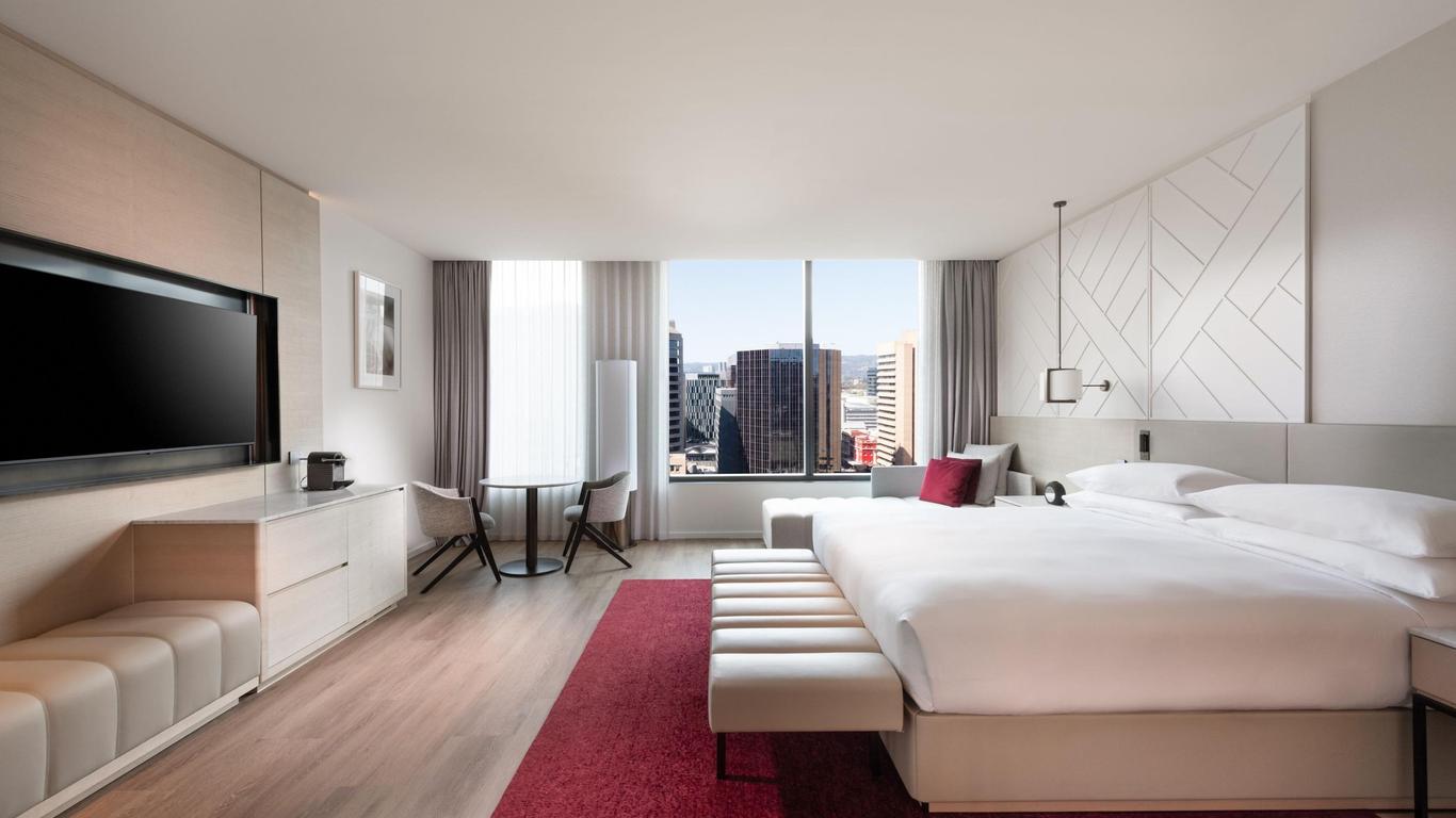 Adelaide Marriott Hotel