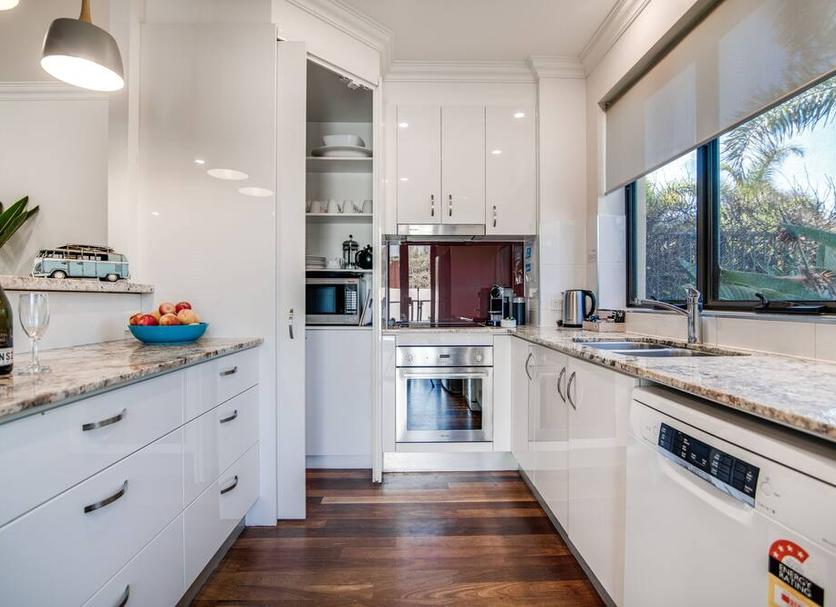 Kitchen Photo