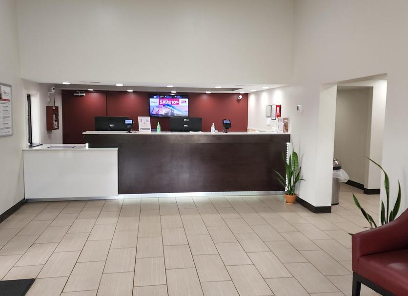 Front desk Photo