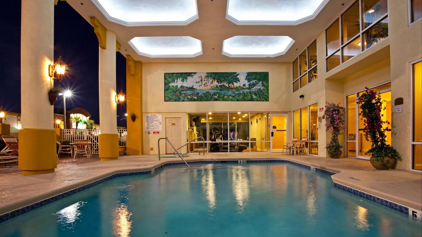 Holiday Inn Express & Suites Cocoa Beach 298. Cocoa Beach Hotel Deals