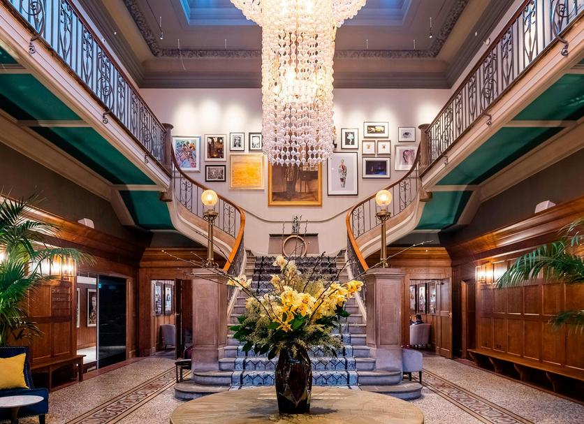 Lobby Photo
