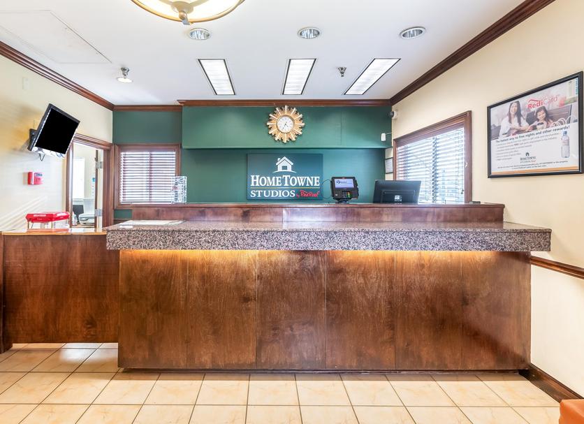 Front desk Photo
