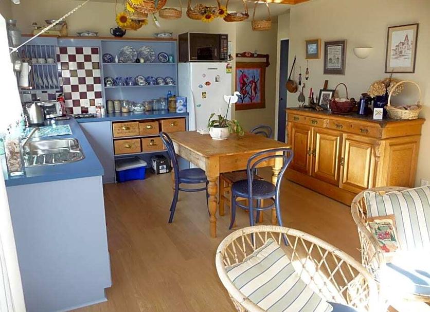 Kitchen Photo