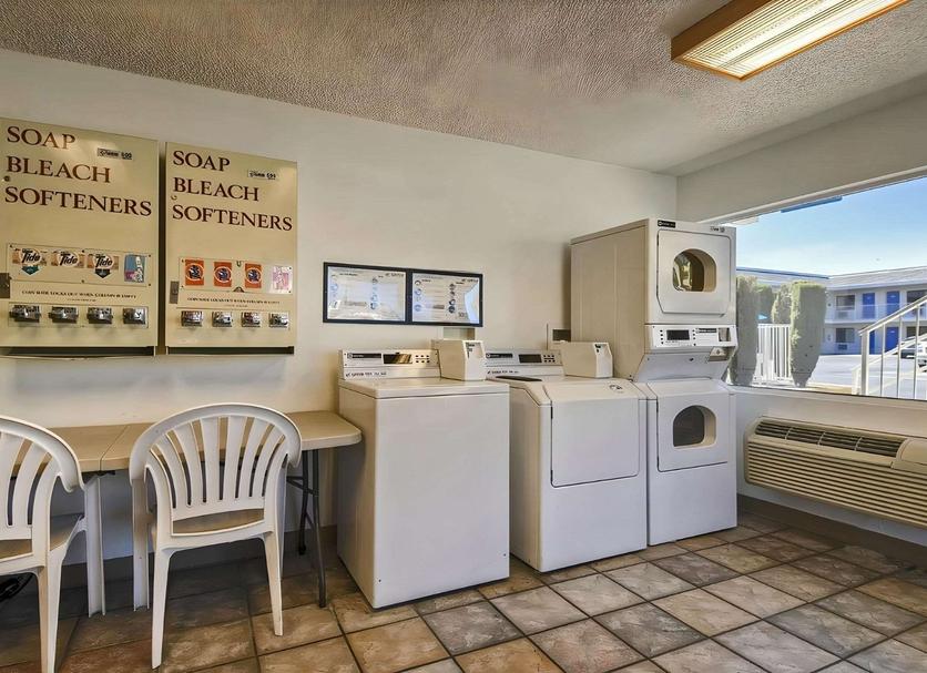 Laundry facility Photo