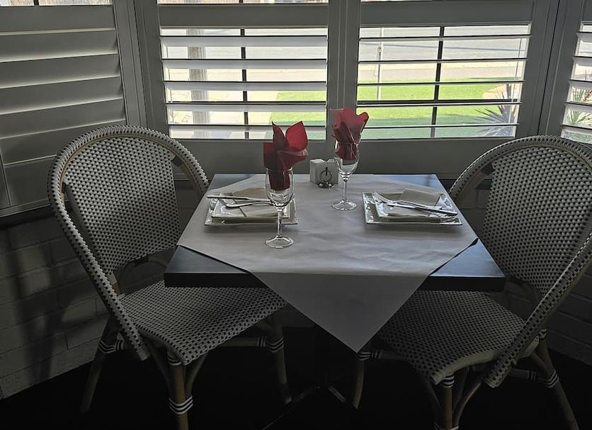 Dining room Photo