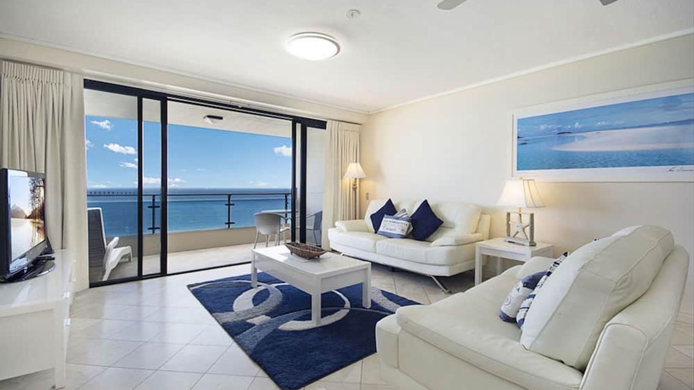 Clubb Coolum Beach Resort