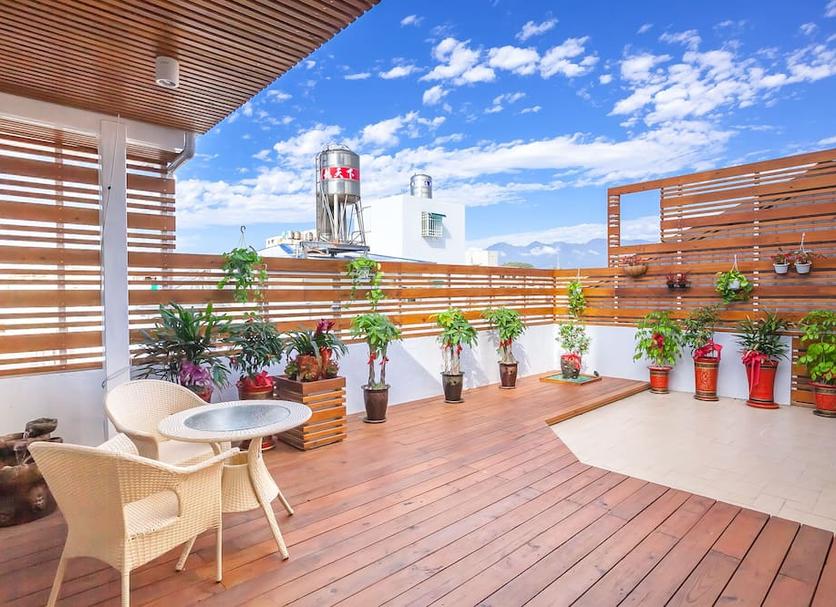 Balcony Photo