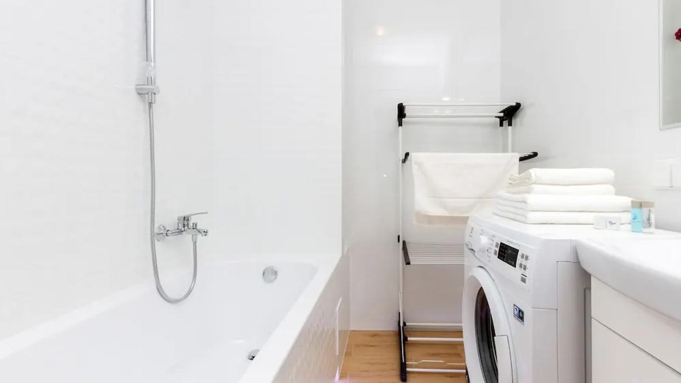 Apartment Harmonia Oliwska by Renters