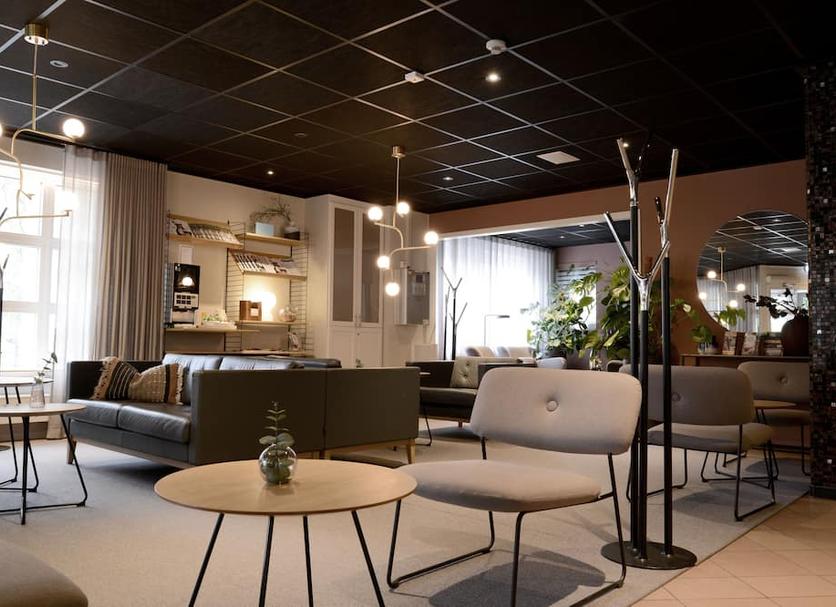 Lounge Photo