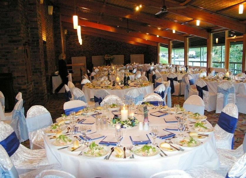 Banquet hall Photo