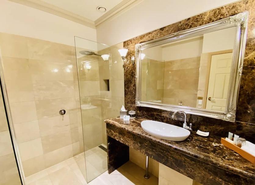 Bathroom Photo