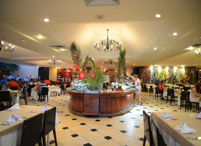 Restaurant Photo