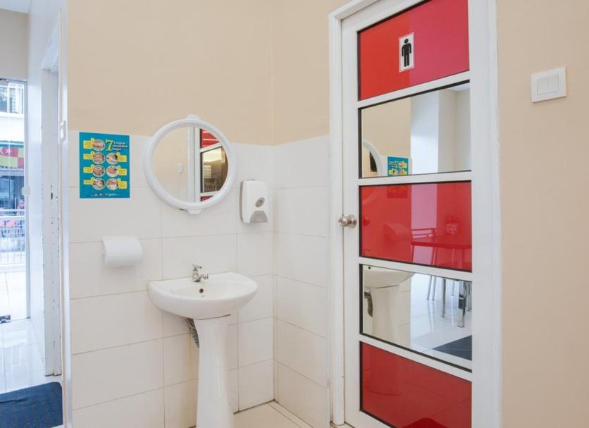 Bathroom Photo