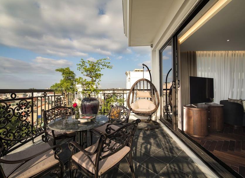 Balcony Photo