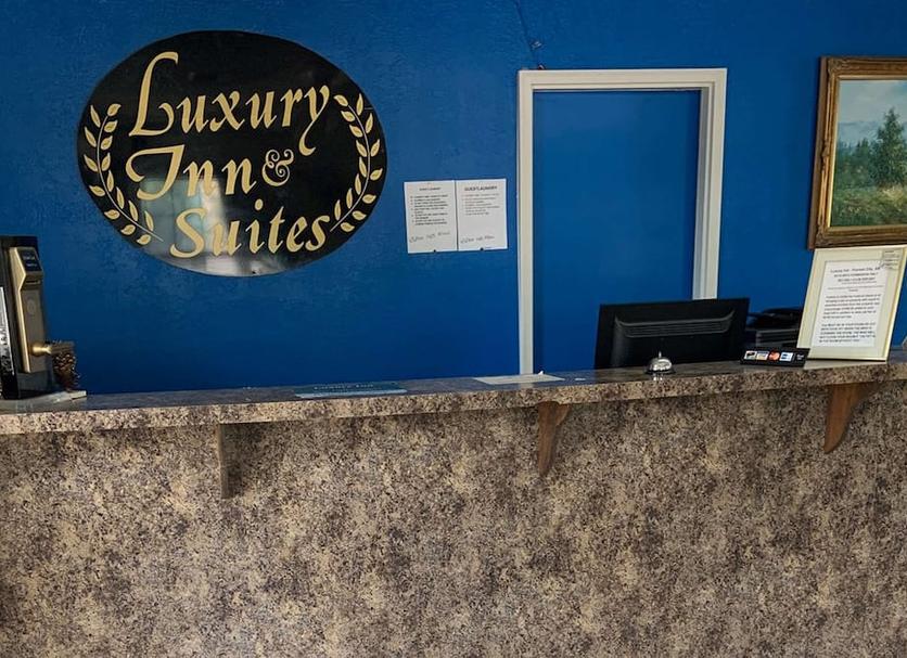 Front desk Photo