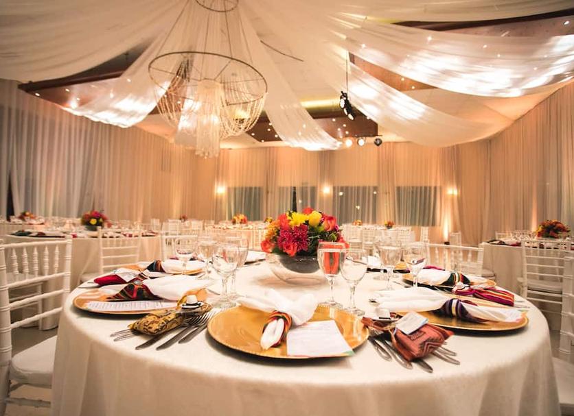 Banquet hall Photo