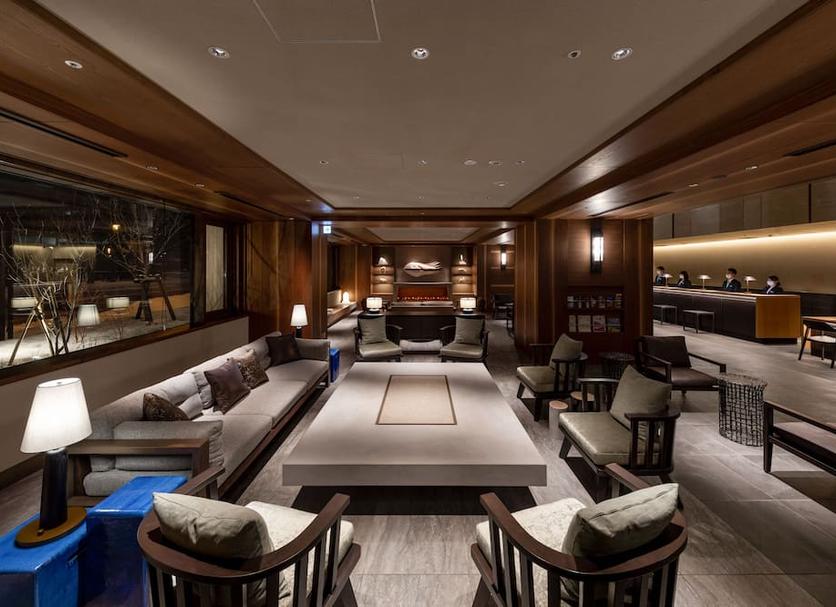 Lounge Photo