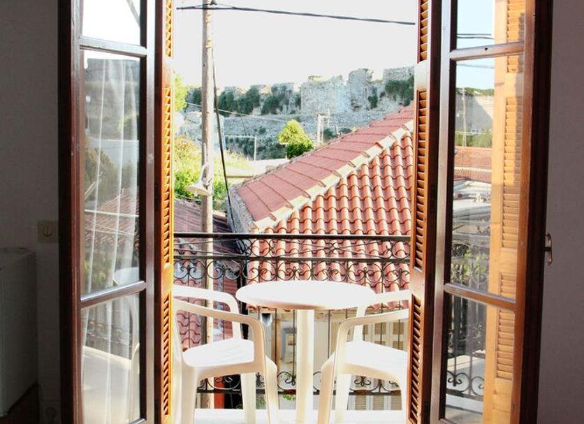 Balcony Photo