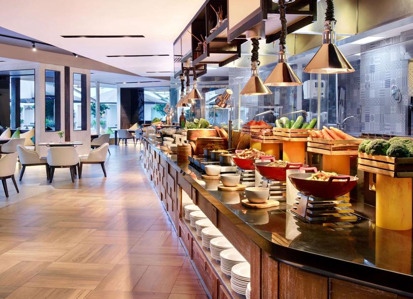 Buffet Photo