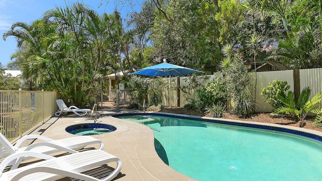Chez Noosa Resort Motel