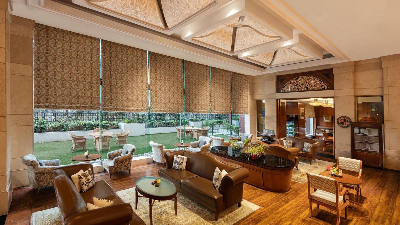 Sheraton New Delhi Hotel