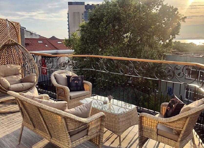 Balcony Photo