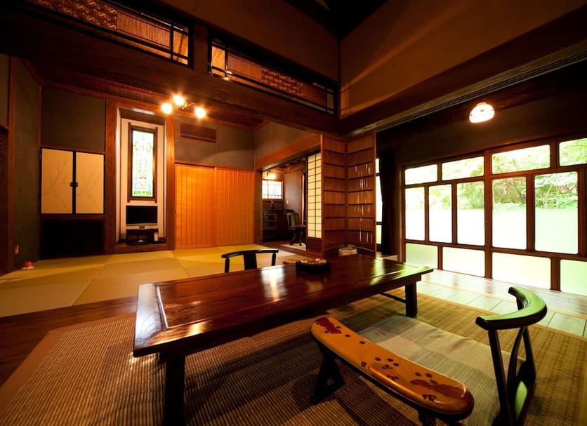Dining room Photo
