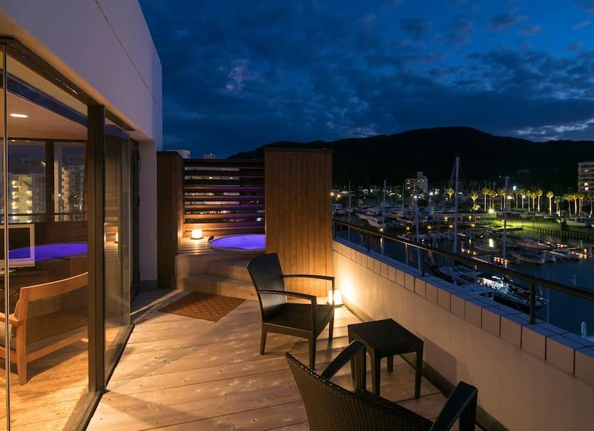 Balcony Photo