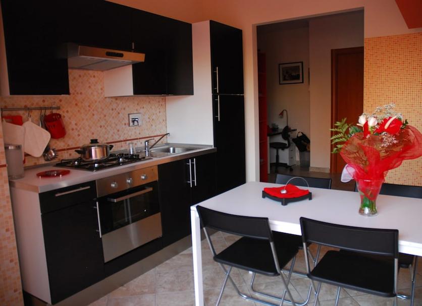 Kitchen Photo