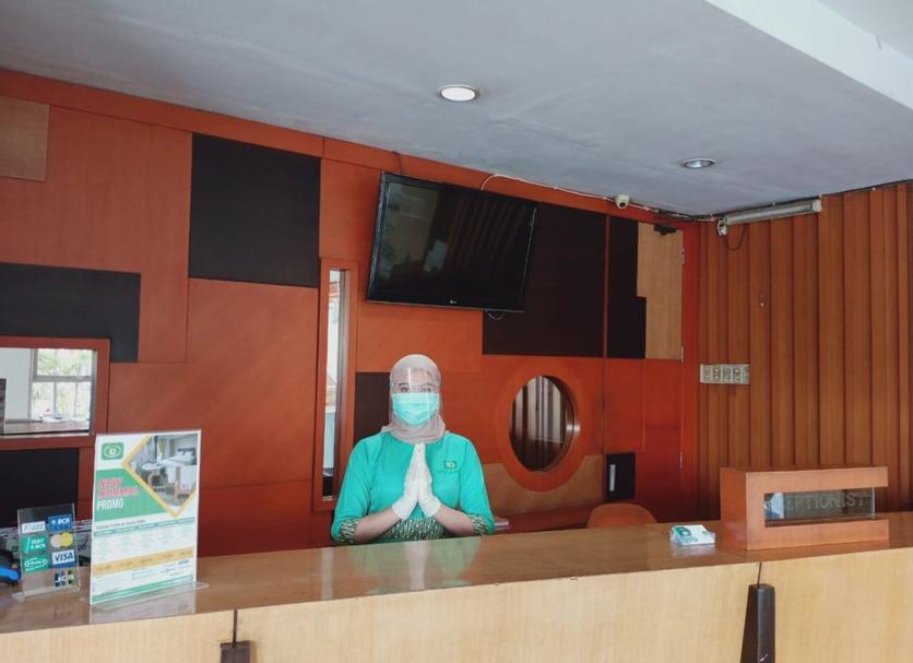 Front desk Photo