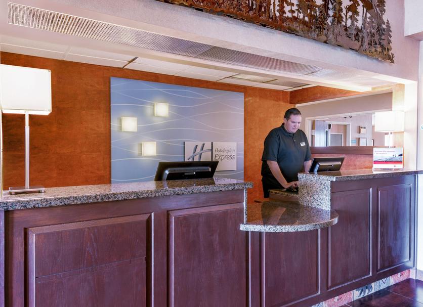 Front desk Photo