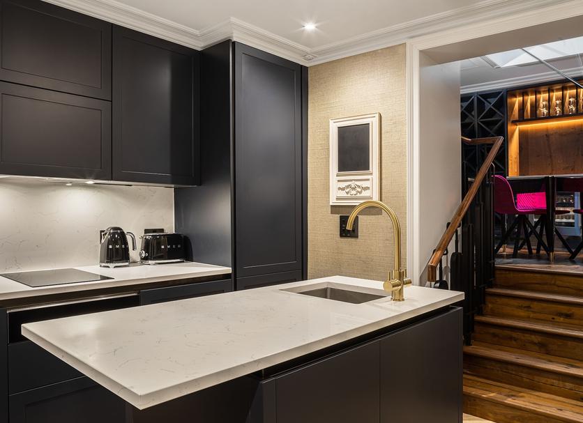 Kitchen Photo