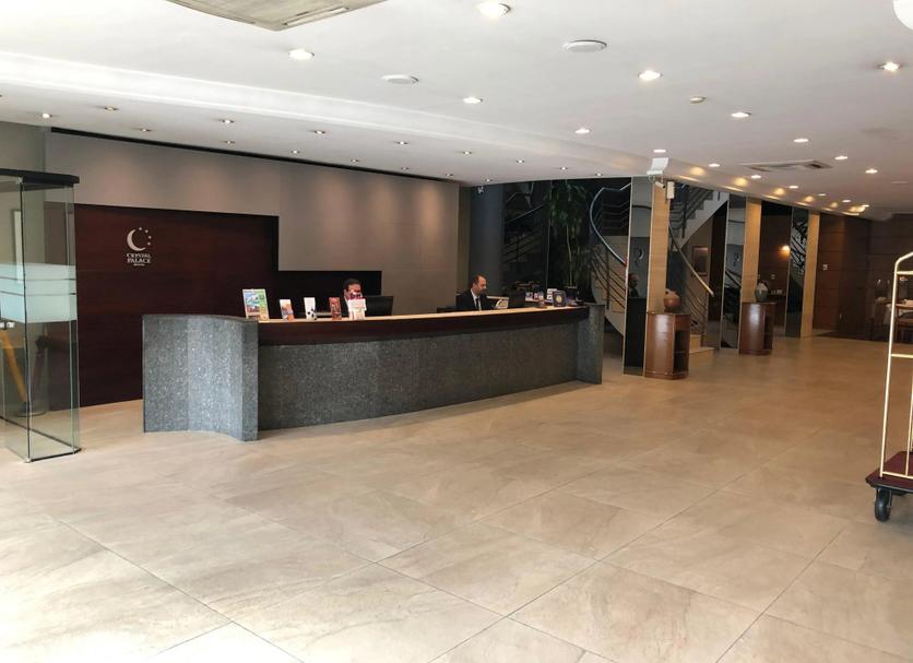 Front desk Photo